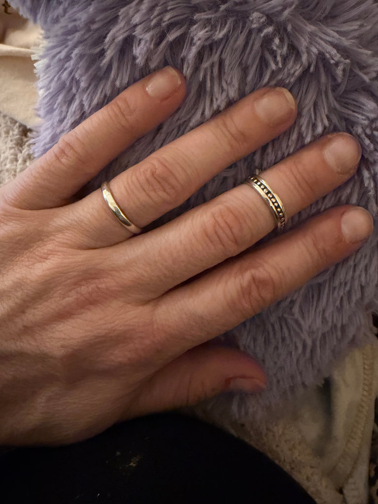 Silver Dotted Band